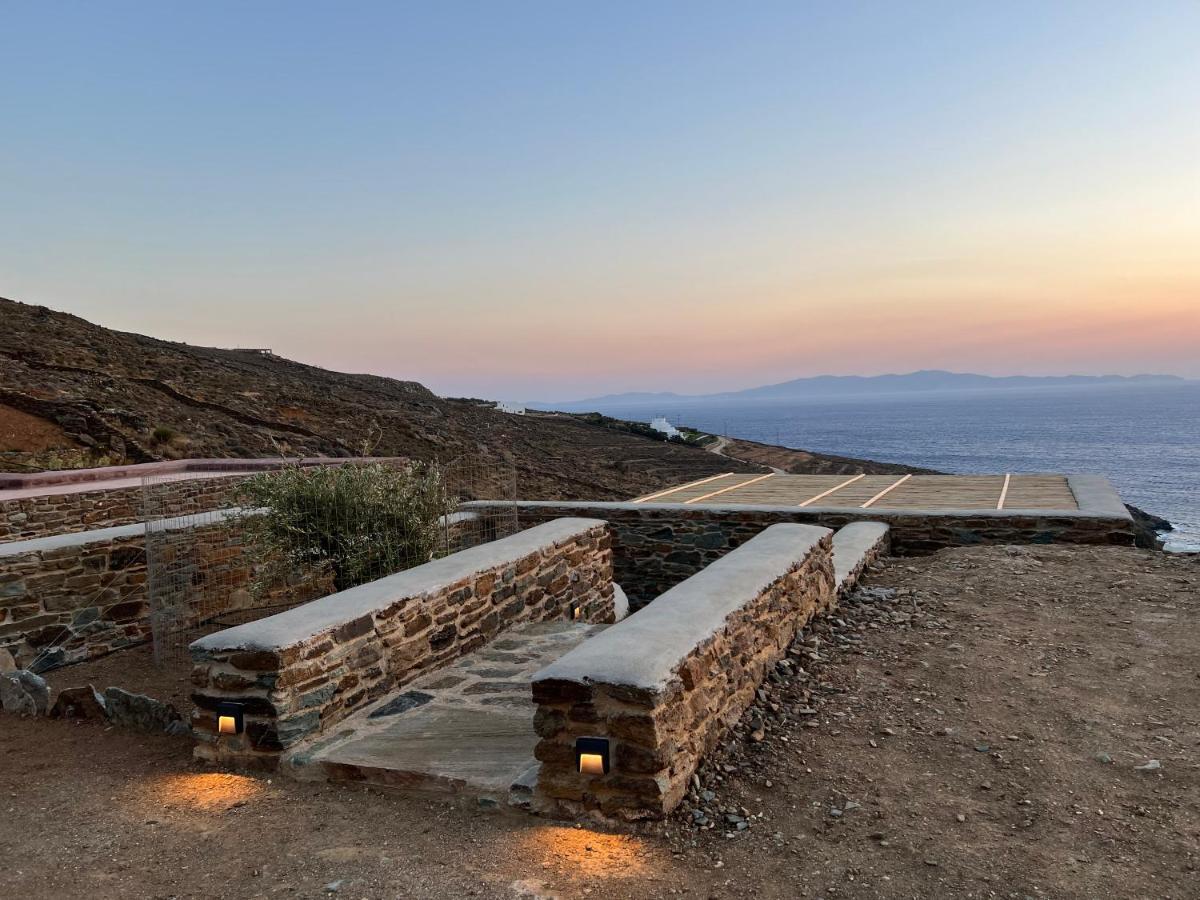 Aerino Seaside Villa Agios Romanos Eksteriør bilde
